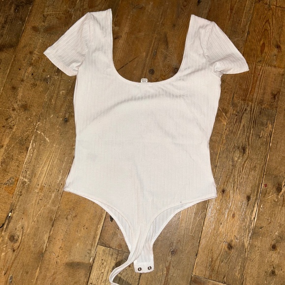 White bodysuit from Garage - Picture 1 of 3